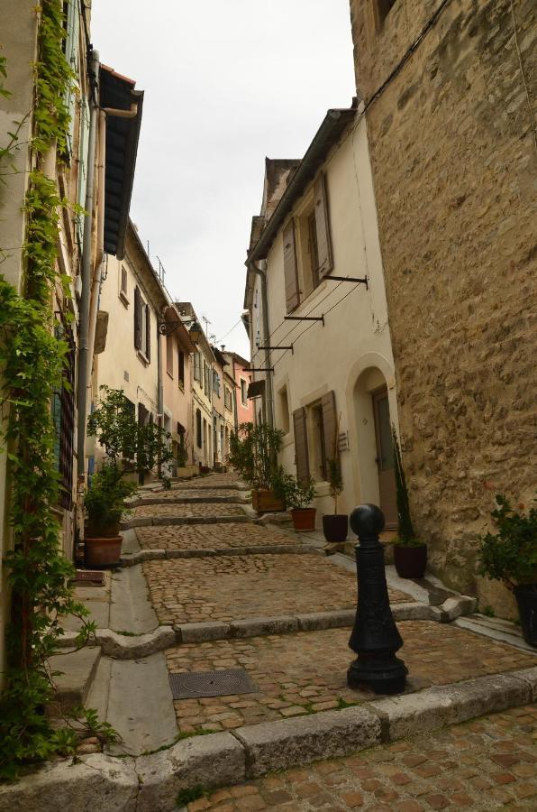 Villa la pitchoun des Arènes Arles Esterno foto